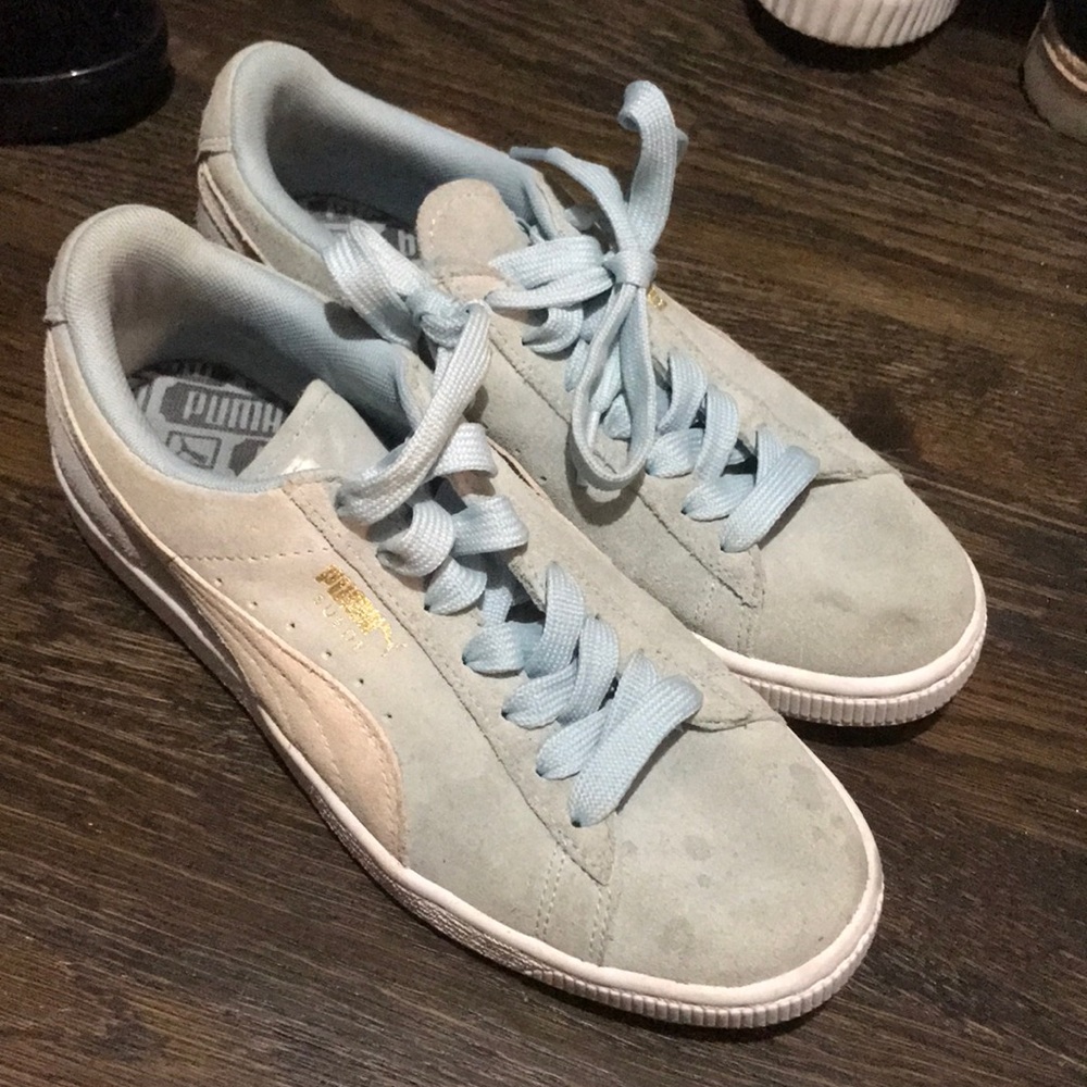 Light blue puma sneakers